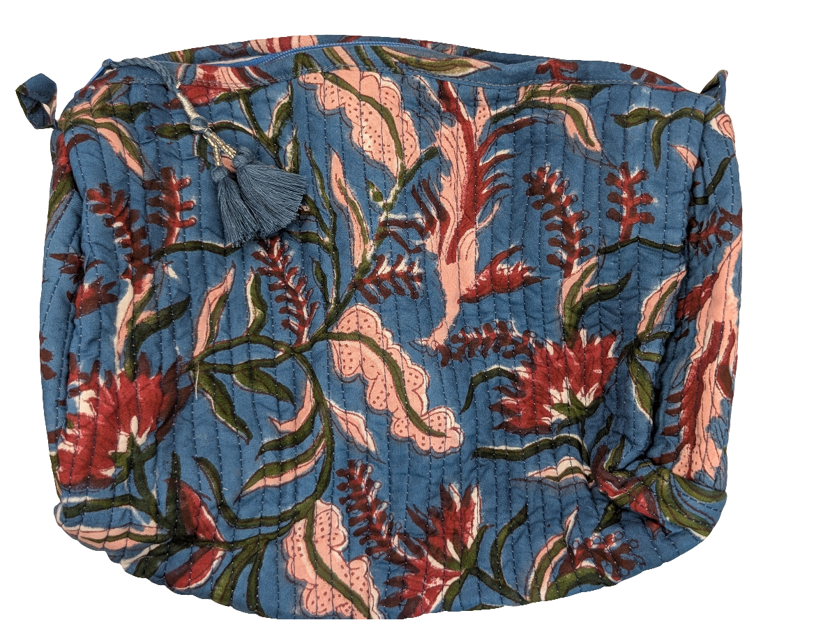 Waterproof lined wash bags