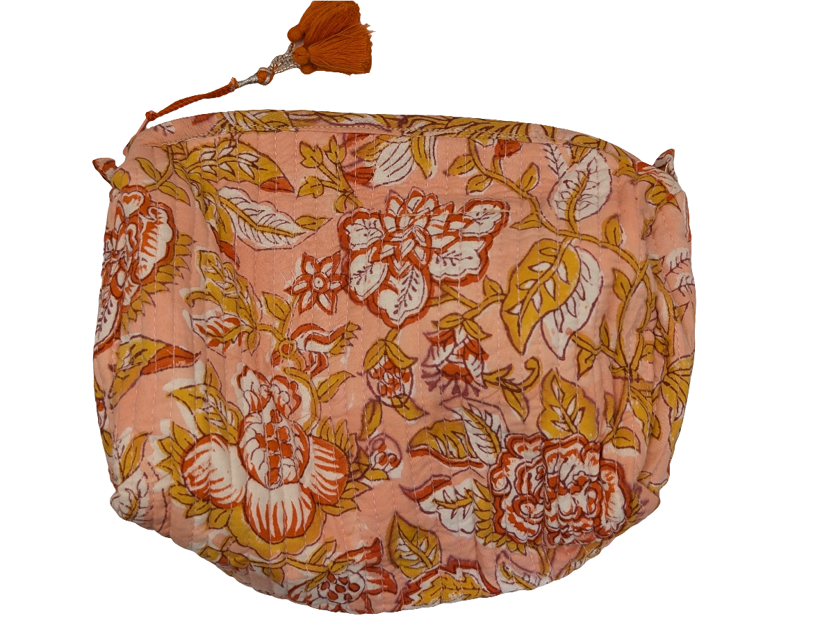 Waterproof lined wash bags
