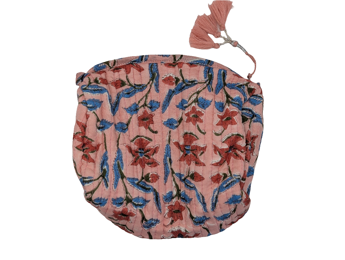 Waterproof lined wash bags