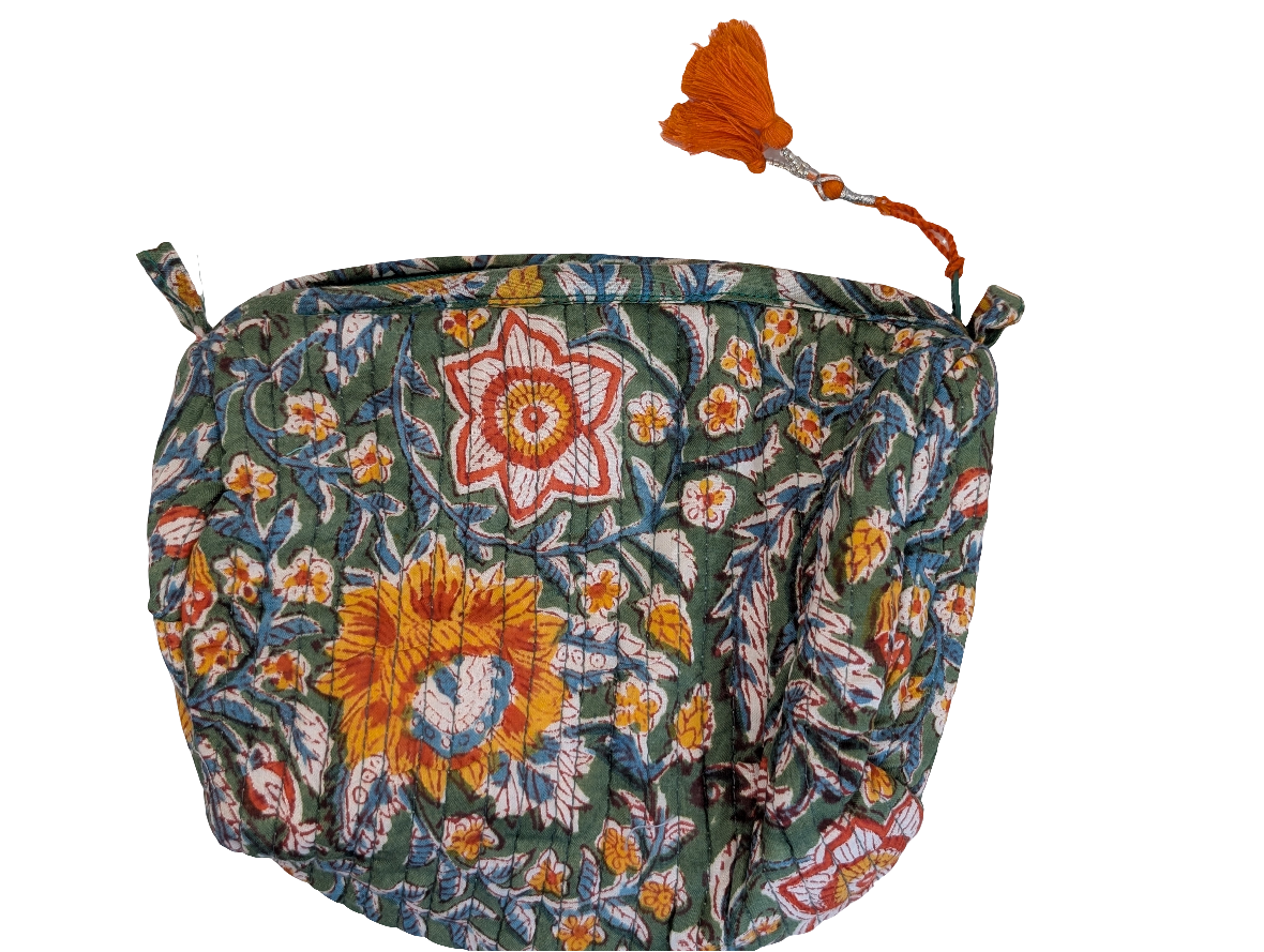 Waterproof lined wash bags