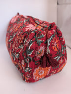 Waterproof lined wash bags