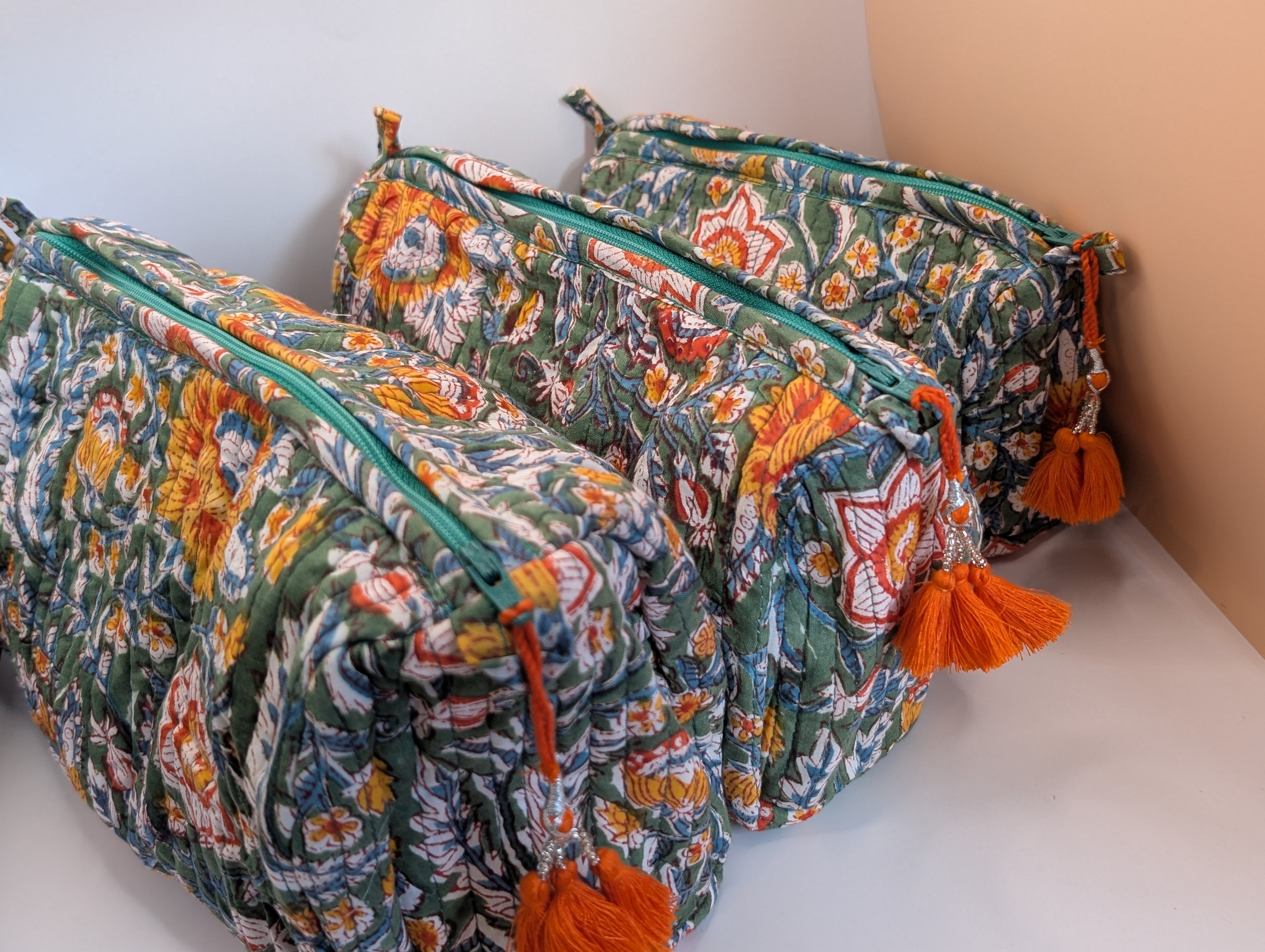 Waterproof lined wash bags